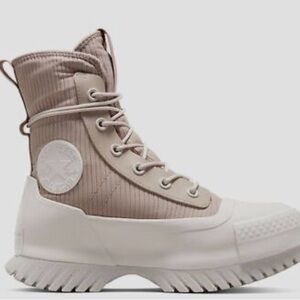 EUC Converse CHUCK TAYLOR AS Lugged 2.0 Counter Climate BOOT, A04668C